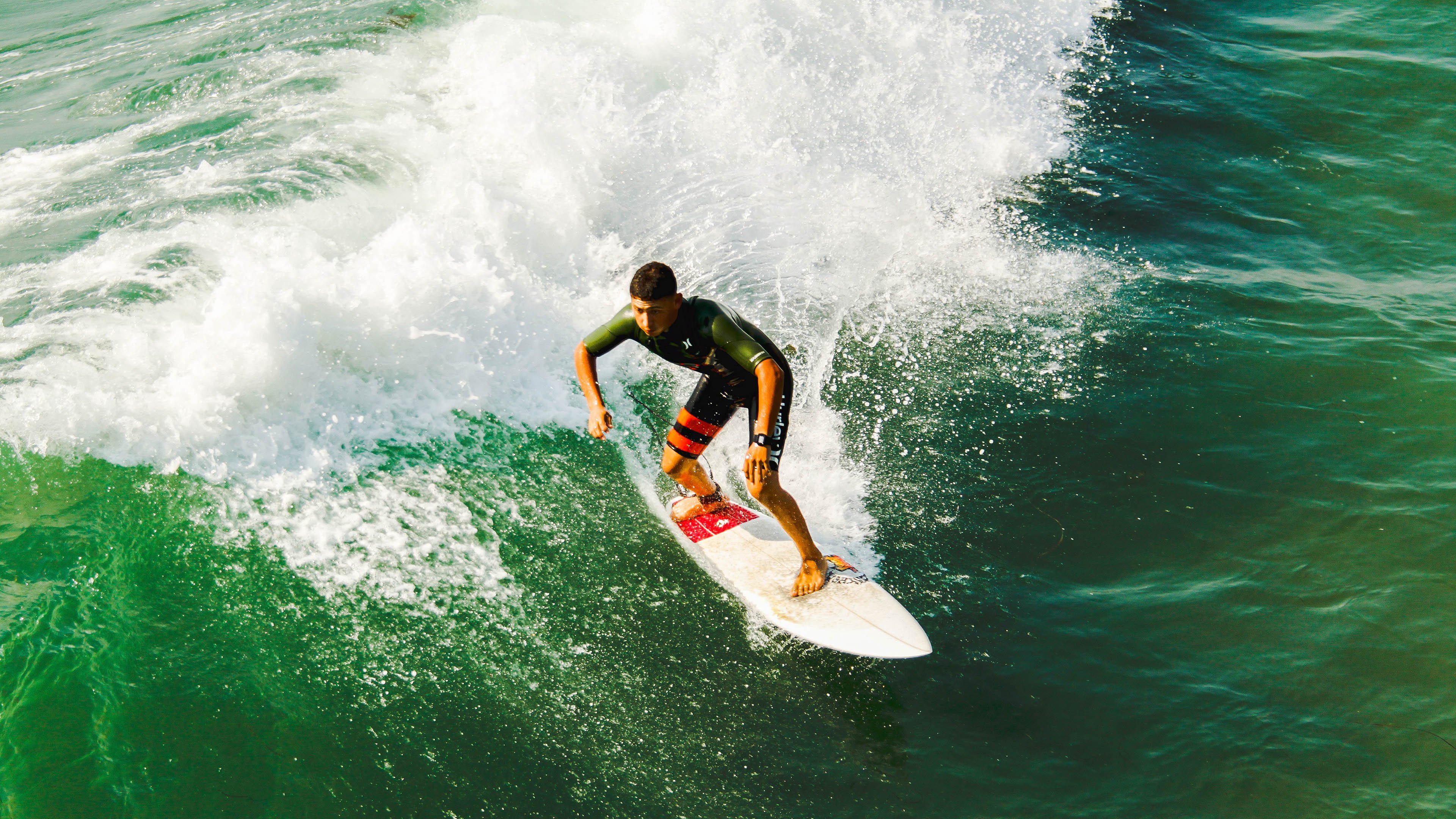 “南非羚羊队新生力量:萨尔·巴赫的突破性表现”